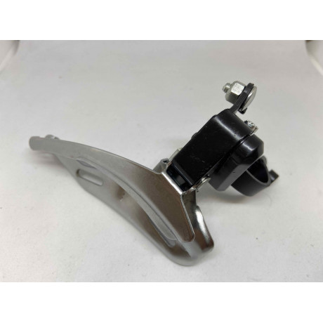 DESVIADOR TRIPLE MTB ABRAZADERA 31,8 TIRO POR ABAJO